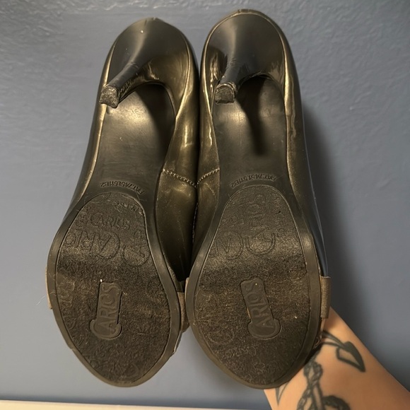 Carlos Santana Cupcake Peep Toe Heels Size 7 - Picture 2 of 8